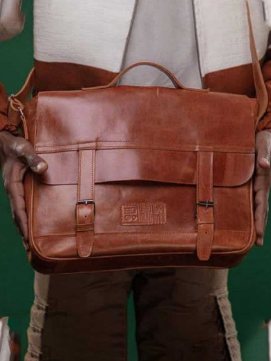 best laptop bags for men​, leather laptop bags for men​, male laptop bag​, laptop bag uae​, branded laptop bags​, laptop bag dubai​, laptop bags for women​