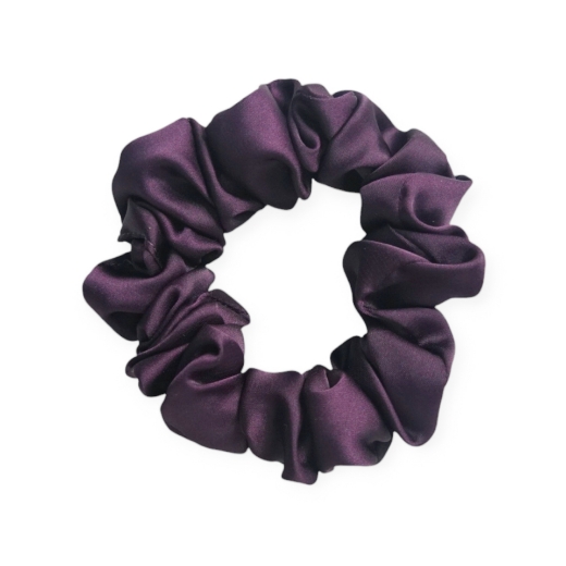 صورة M size silk scrunchie