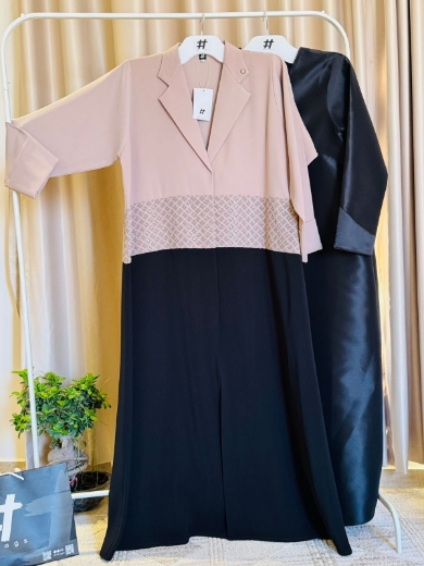 Picture of Black Formal Abaya