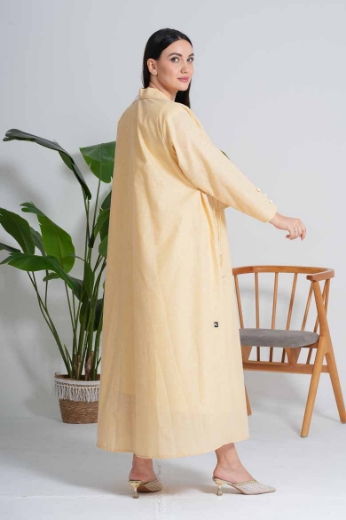 صورة عباية كتان رسمية - باللون الأصفر