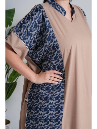 Picture of The Two-Tone Panel Caftan (Beige & Navy)