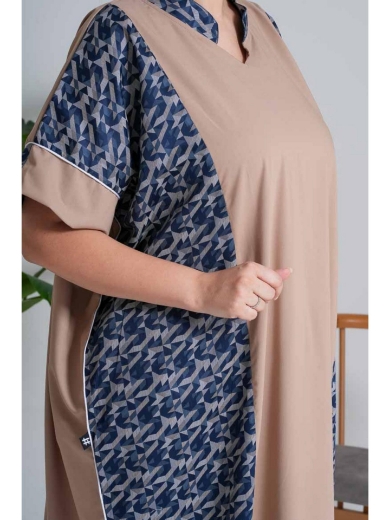 Picture of The Two-Tone Panel Caftan (Beige & Navy)