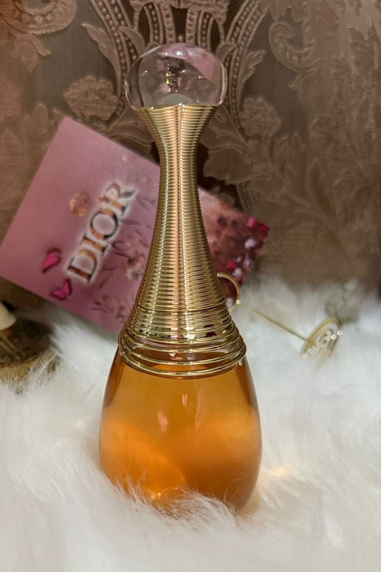 صورة جادور ديور